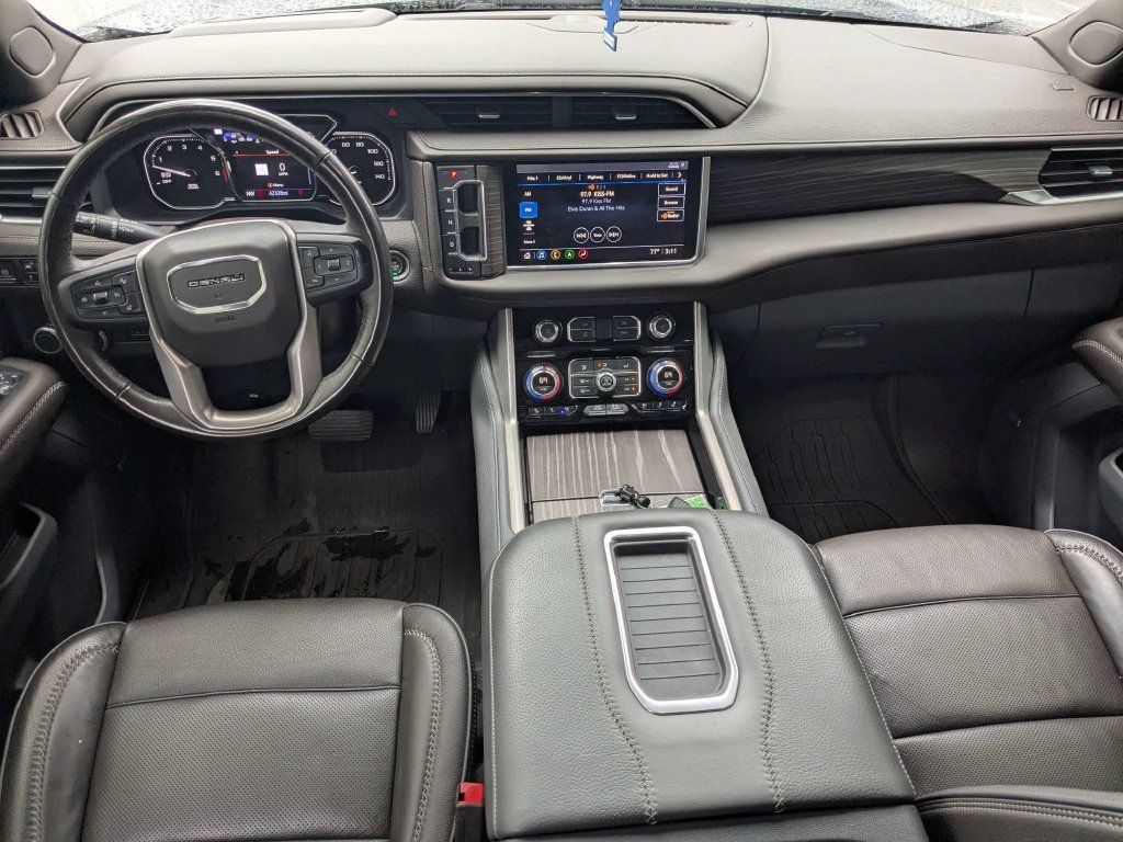 Used 2021 GMC Yukon Denali w/ Denali Premium Package RWD image 21