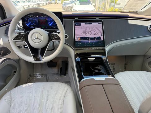 Used 2023 Mercedes-Benz EQS 450+ SUV image 40