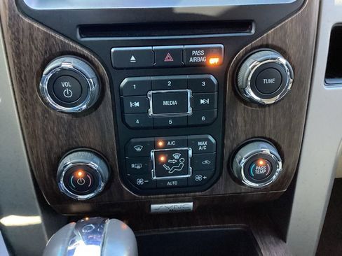 Used 2013 Ford F150 4x4 SuperCrew image 19