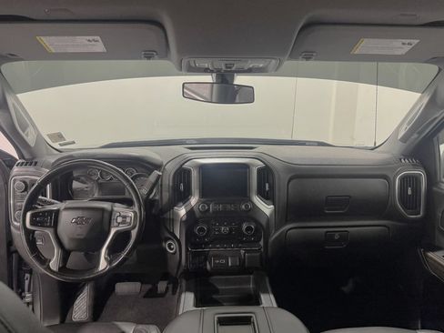 Used 2020 Chevrolet Silverado 1500 RST w/ True North Edition AWD/4WD image 2