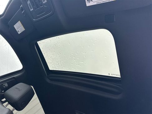 Used 2024 GMC Sierra 2500 AT4 w/ AT4 Premium Plus Package image 33