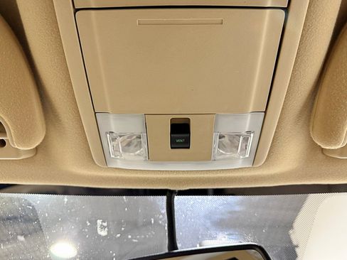 Used 2014 Ford Expedition EL XLT w/ Equipment Group 202A image 21