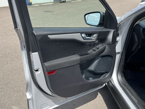 Used 2020 Ford Escape SE Sport AWD/4WD image 15