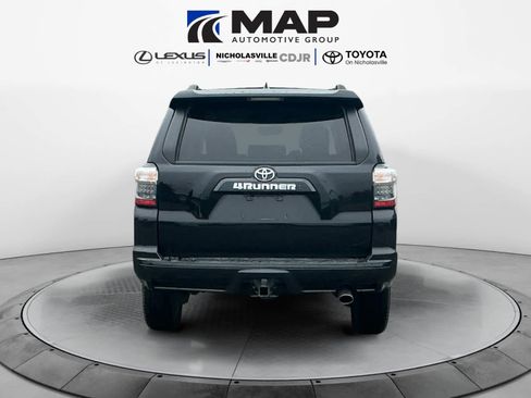 Used 2022 Toyota 4Runner TRD Sport w/ Technology Package AWD/4WD image 4