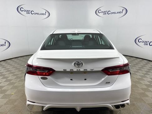Certified 2023 Toyota Camry SE FWD image 5
