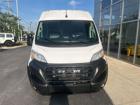 Used 2026 RAM ProMaster 2500 w/ Convenience Group FWD image 6
