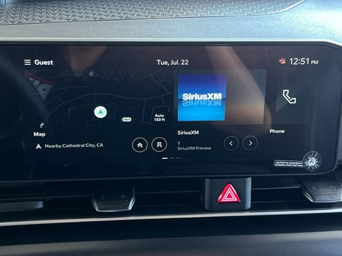 Used 2026 Kia Carnival FWD image 21