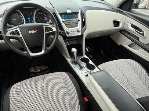 Used 2011 Chevrolet Equinox LT w/ Driver Convenience Package image 12