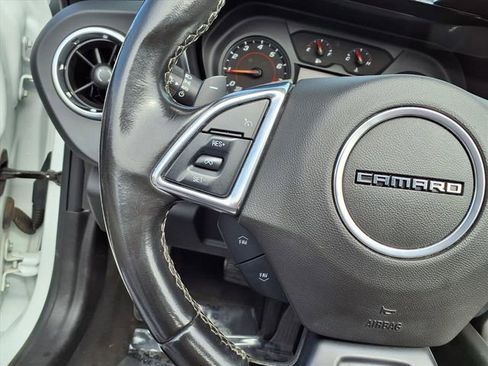 Used 2023 Chevrolet Camaro LT image 15