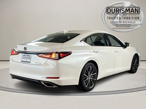 Certified 2024 Lexus ES 350 w/ Premium Package image 8