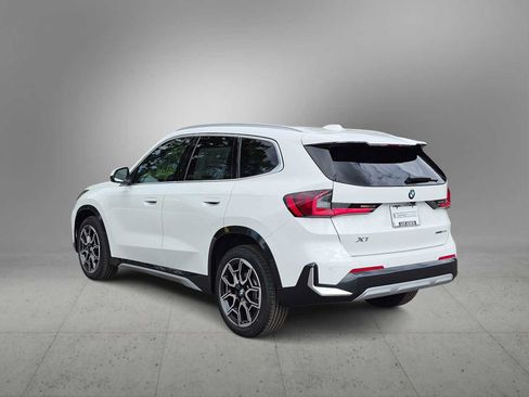 New 2027 BMW X1 xDrive28i AWD/4WD image 6