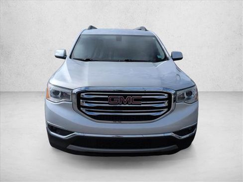 Used 2019 GMC Acadia SLT image 2