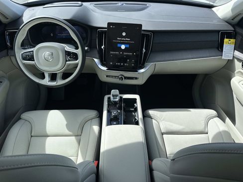 New 2026 Volvo XC90 T8 Ultra w/ Protection Package Premier image 7