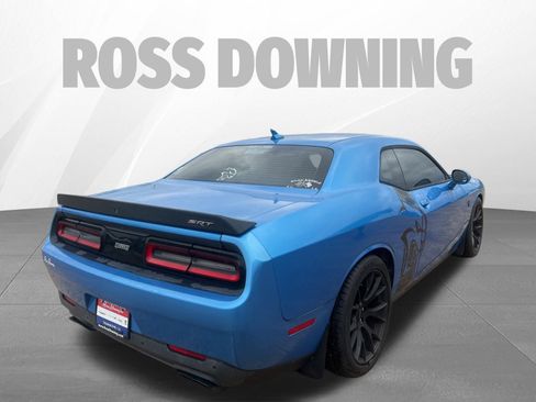 Used 2016 Dodge Challenger SRT Hellcat image 4