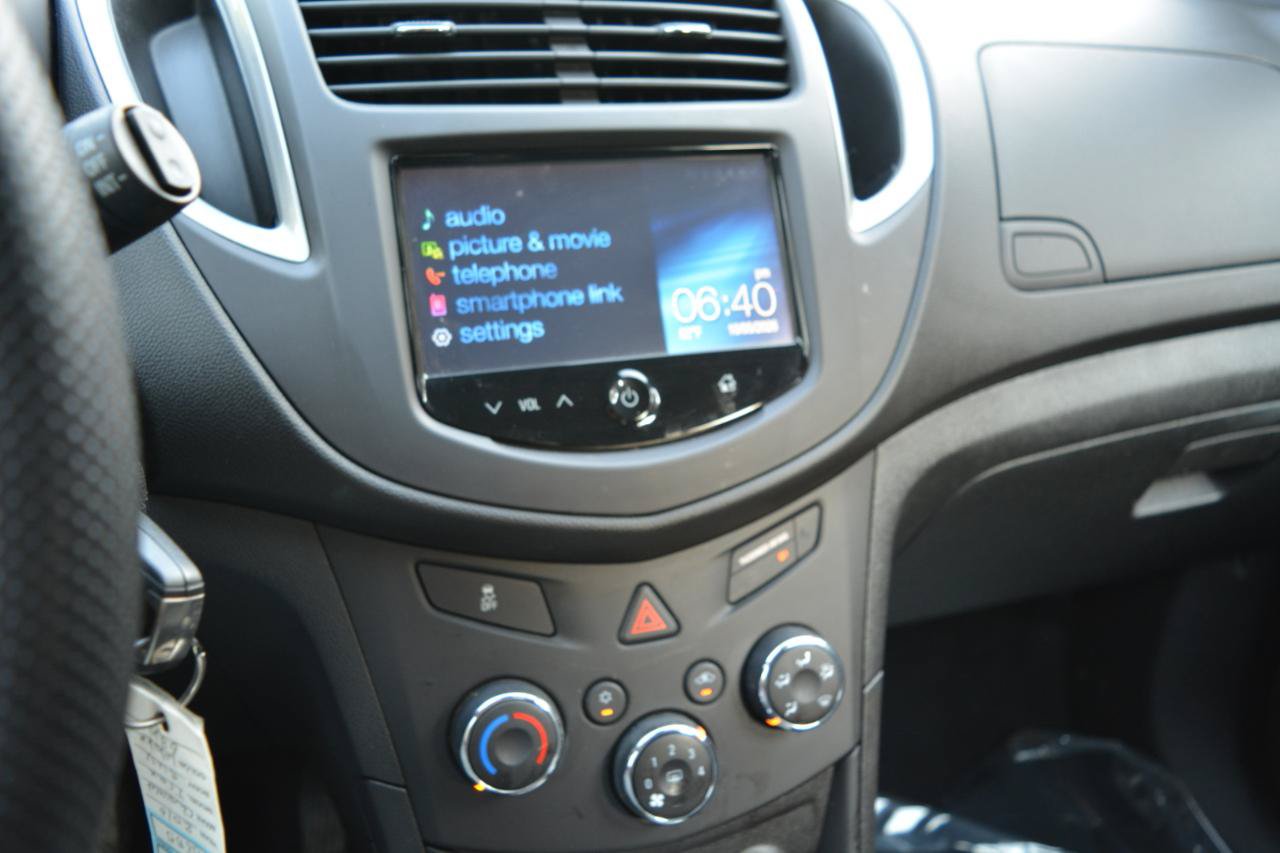 Used 2016 Chevrolet Trax LS w/ LPO, Protection Package AWD/4WD image 22