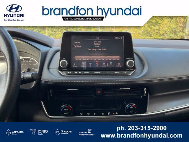Used 2021 Nissan Rogue SV AWD/4WD image 19