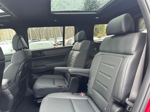 New 2026 Hyundai Santa Fe Calligraphy image 9