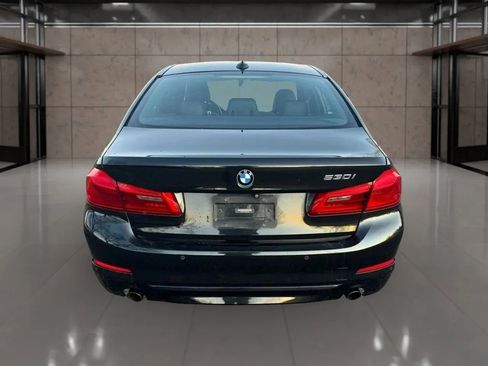 Used 2019 BMW 530i w/ Convenience Package image 5