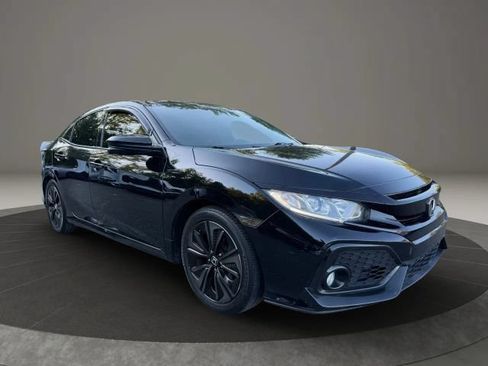 Used 2018 Honda Civic EX image 3