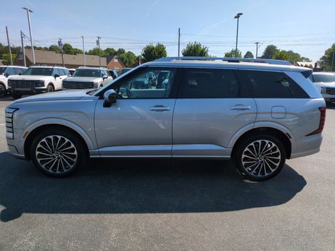 New 2026 Hyundai Palisade Calligraphy FWD image 4