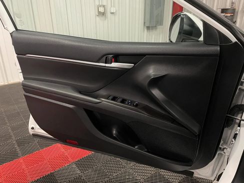 Used 2024 Toyota Camry LE image 25