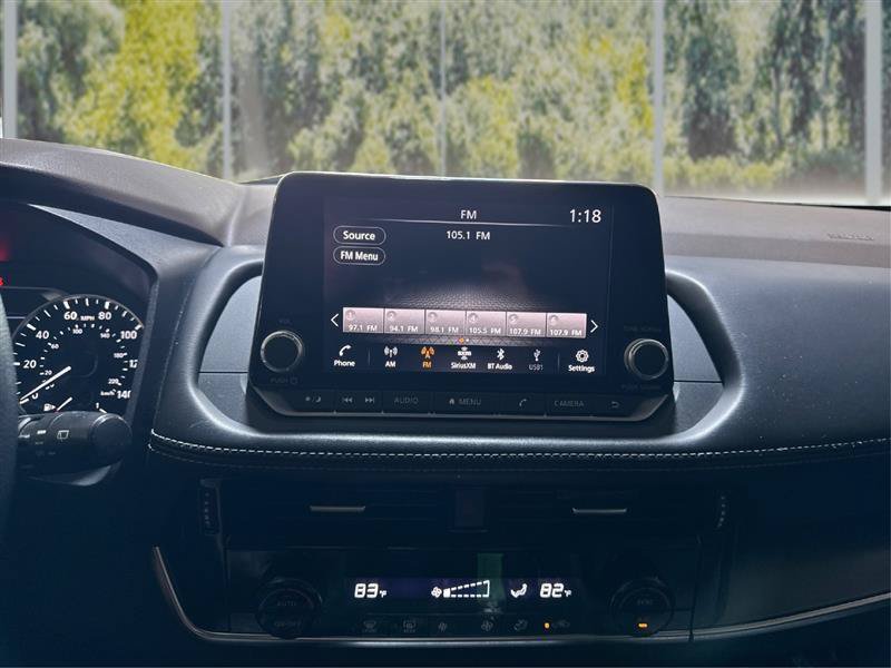 Used 2021 Nissan Rogue SV FWD image 16