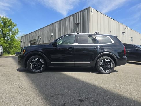 Used 2023 Kia Telluride S w/ S Sunroof Package AWD/4WD image 15