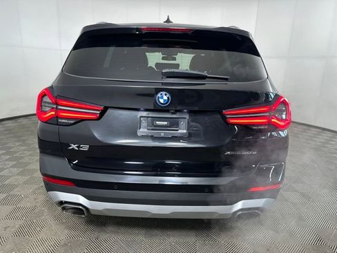 Used 2023 BMW X3 xDrive30e image 4