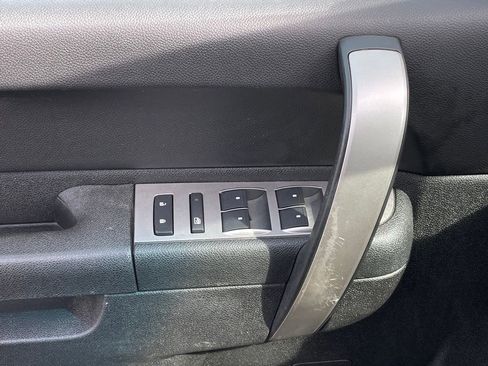 Used 2013 GMC Sierra 1500 SLE w/ Power Tech Package image 18