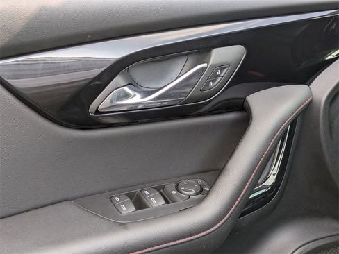 Used 2025 Chevrolet Blazer RS image 13