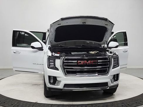 Used 2022 GMC Yukon XL SLT RWD image 10
