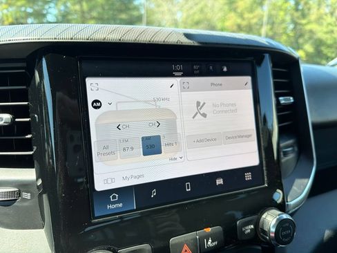 New 2026 RAM 1500 Express AWD/4WD image 10