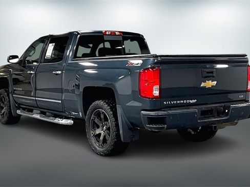Used 2017 Chevrolet Silverado 1500 LTZ Z71 w/ LTZ Plus Package image 4