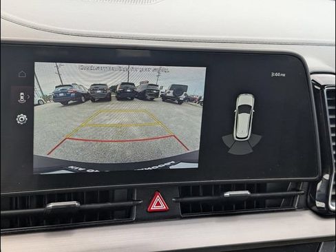 Used 2023 Kia Sportage EX FWD image 12