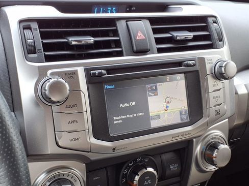 Used 2019 Toyota 4Runner SR5 Premium image 13