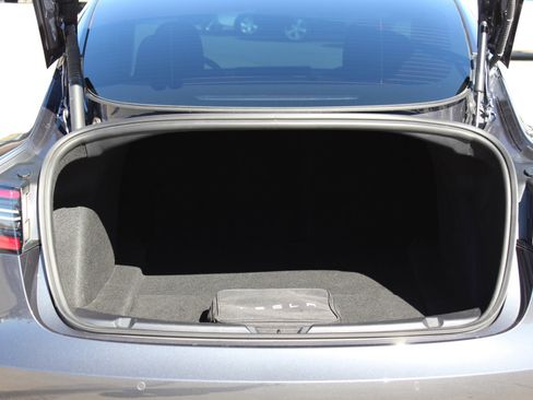 Used 2021 Tesla Model 3 Performance image 59