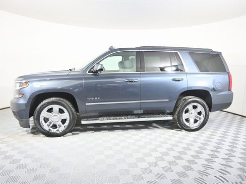 Used 2019 Chevrolet Tahoe LT w/ LT Signature Package image 2