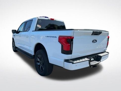 New 2025 Ford F150 Lightning Flash AWD/4WD image 7