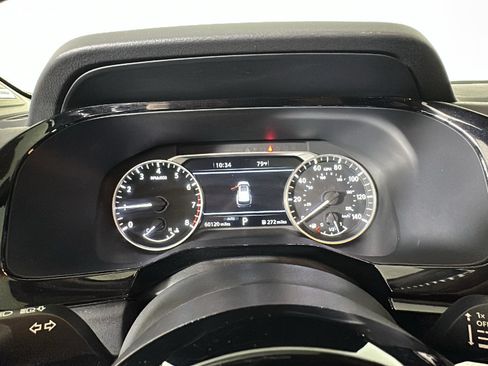 Used 2023 Nissan Pathfinder SL w/ SL Premium Package AWD/4WD image 17