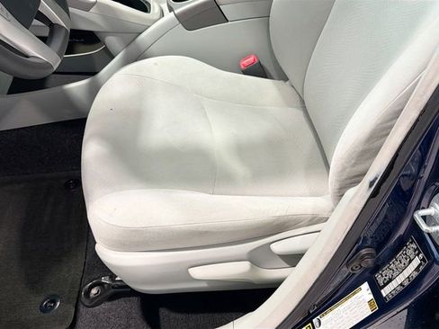 Used 2012 Toyota Prius Three w/ Solar Roof Pkg FWD image 15
