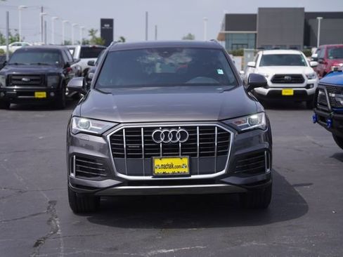 Used 2021 Audi Q7 3.0T Premium w/ Convenience Package AWD/4WD image 3
