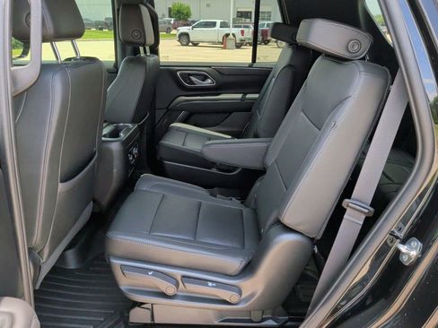 Used 2023 Chevrolet Tahoe LT w/ Luxury Package RWD image 37