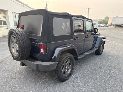 Used 2013 Jeep Wrangler Unlimited Sport AWD/4WD image 5