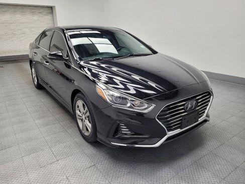 Used 2018 Hyundai Sonata Limited w/ Limited Ultimate Package 03 FWD image 13