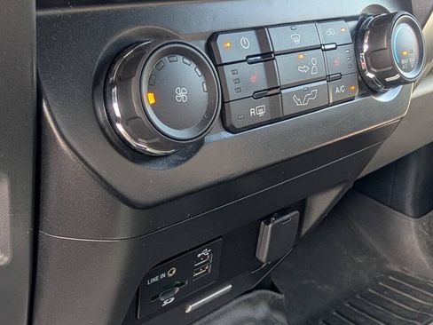 Used 2015 Ford F150 XLT w/ Equipment Group 302A Luxury AWD/4WD image 25
