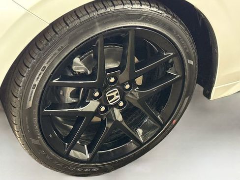 New 2026 Honda Civic Sport image 17