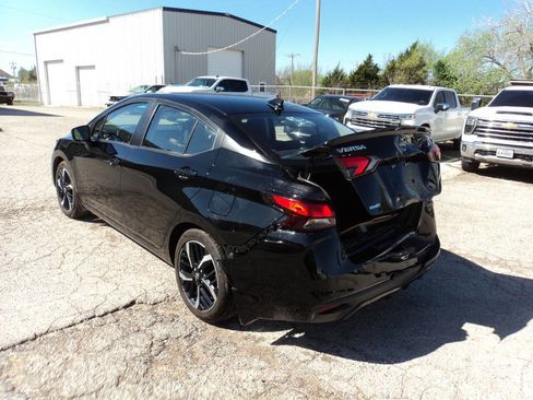 Used 2025 Nissan Versa SR w/ Trunk Package image 3