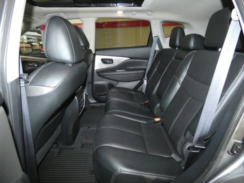 Used 2017 Nissan Murano SL image 26