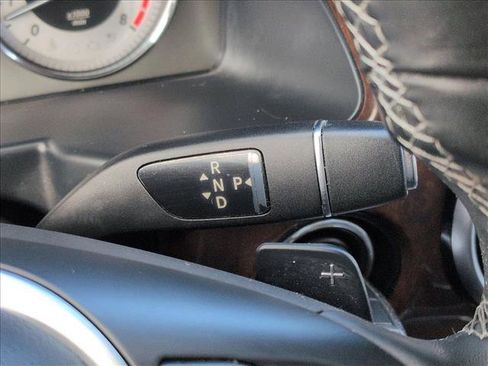 Used 2015 Mercedes-Benz GLK 350 2WD image 12
