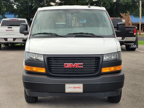 Used 2025 GMC Savana 2500 Extended w/ Driver Convenience Package RWD image 2